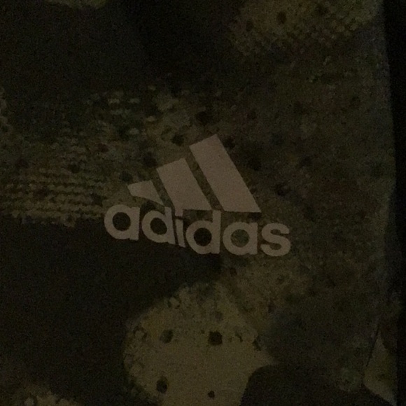 Adidas - Picture 2 of 5